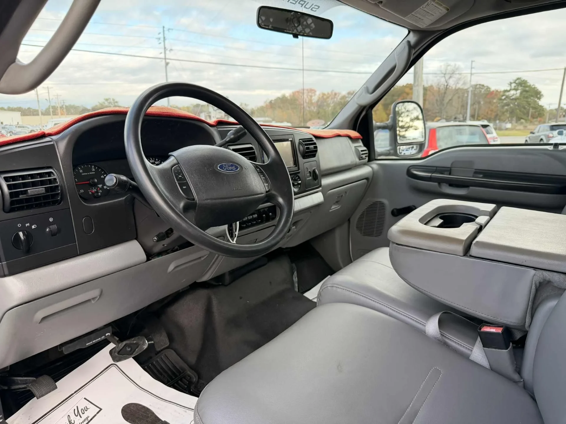 2007 Ford F-450 - Photo 18