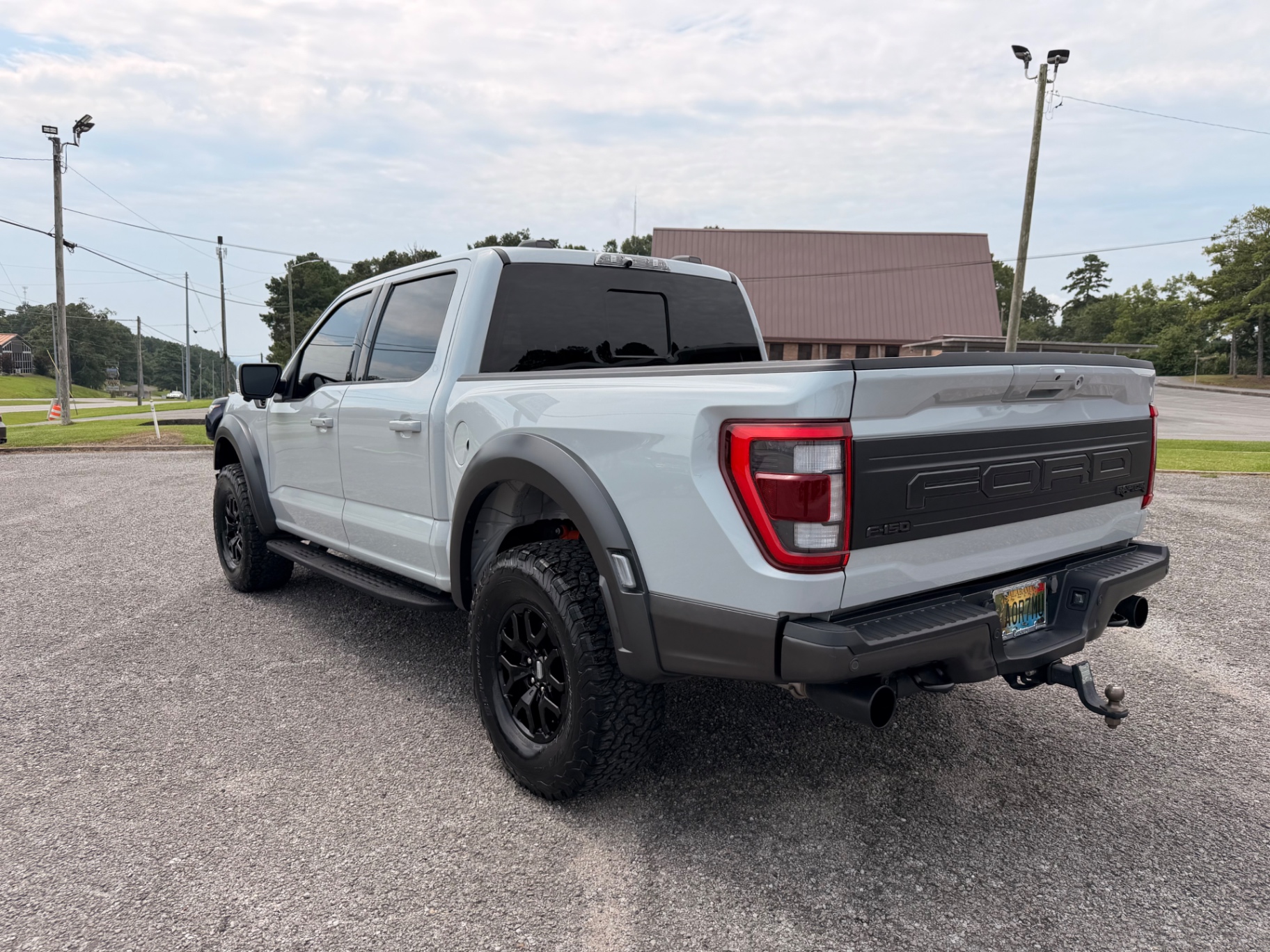 2023 Ford F-150 Raptor - Photo 8