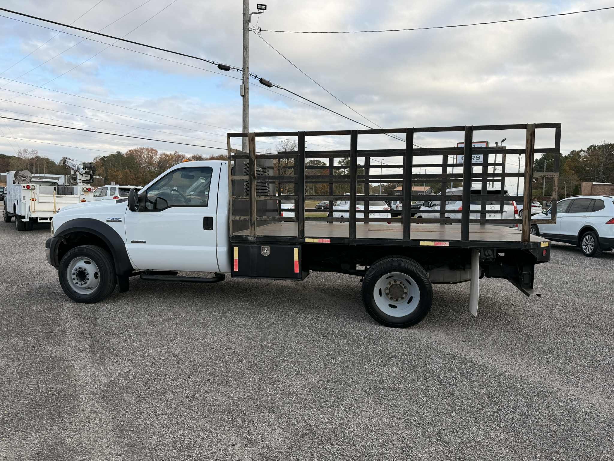 2007 Ford F-450 - Photo 4