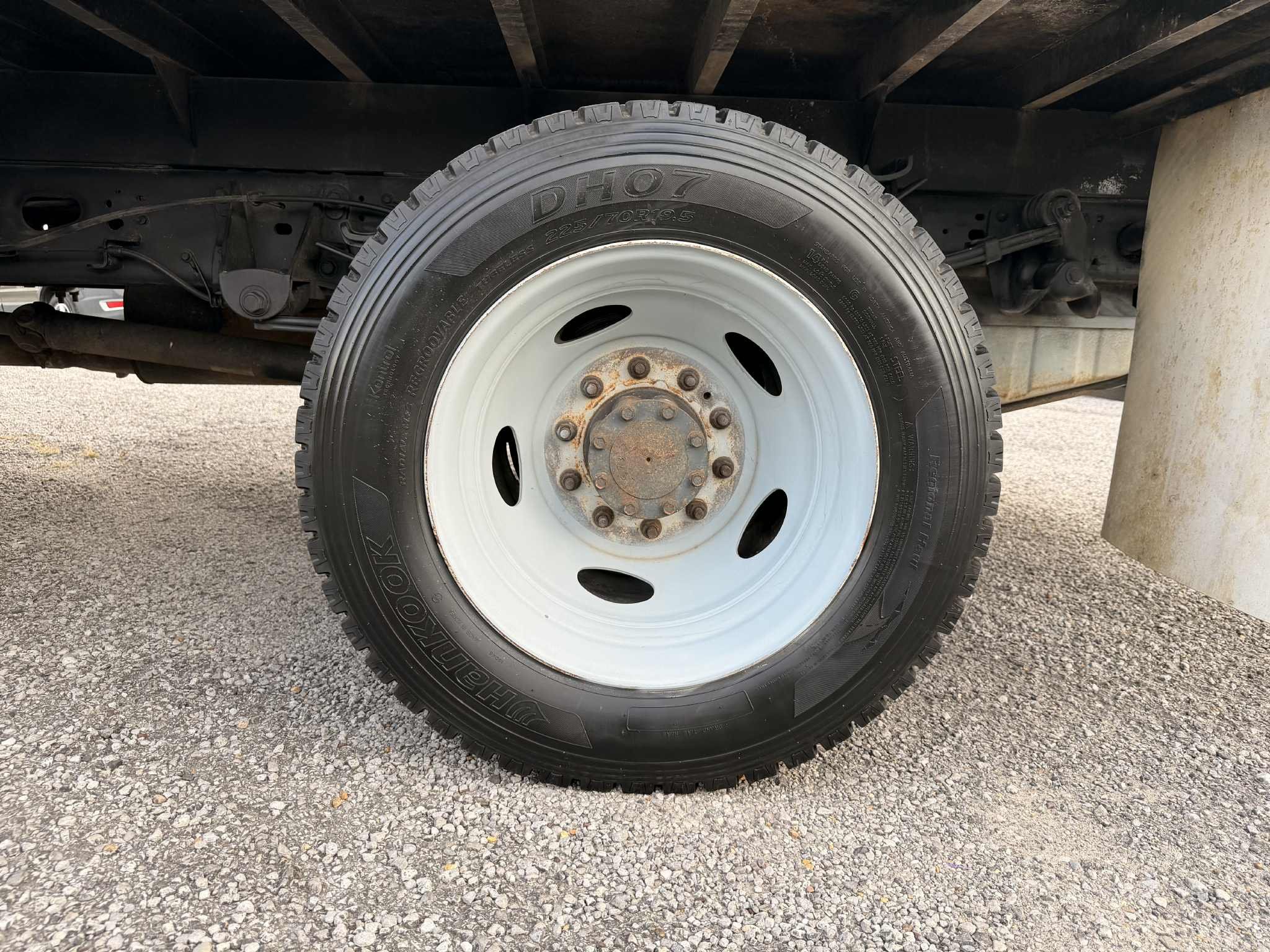 2007 Ford F-450 - Photo 10