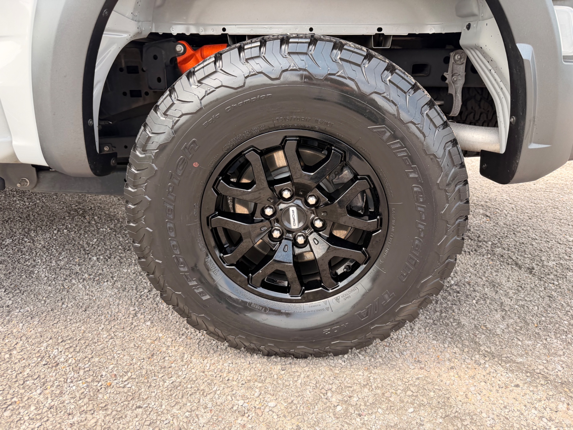 2023 Ford F-150 Raptor - Photo 10